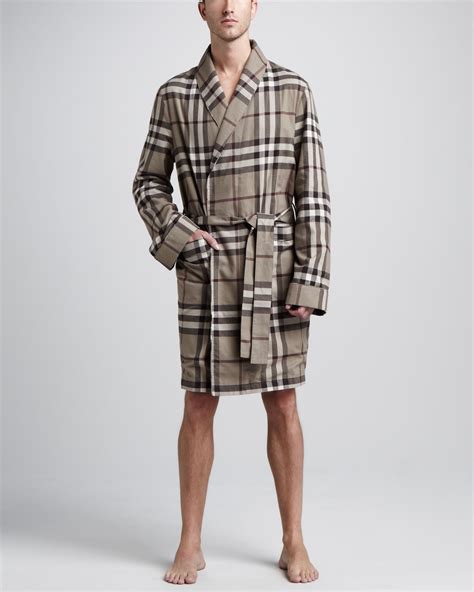 burberry designer robes men.